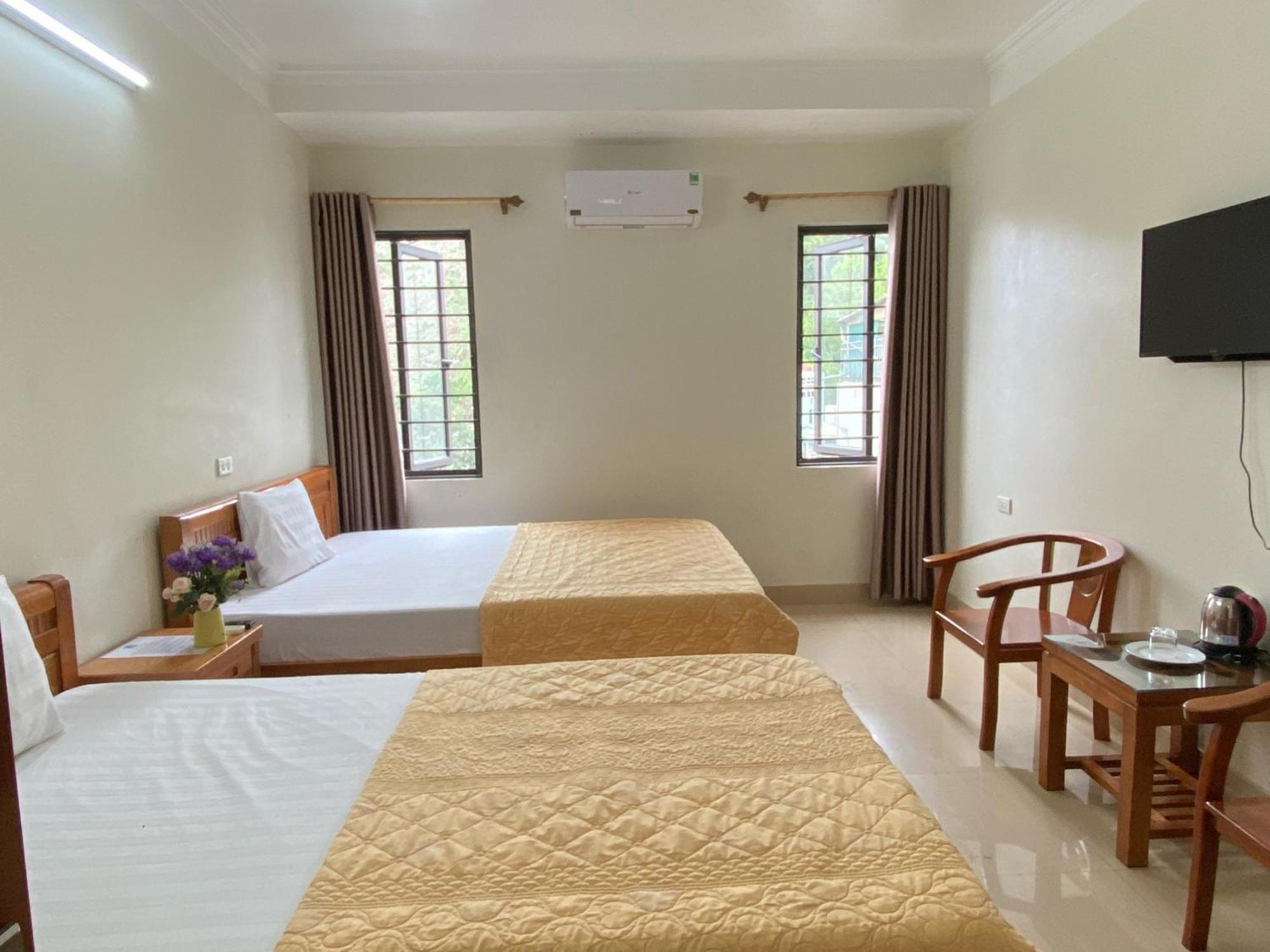Blue Rose Hotel Ha Long Esterno foto